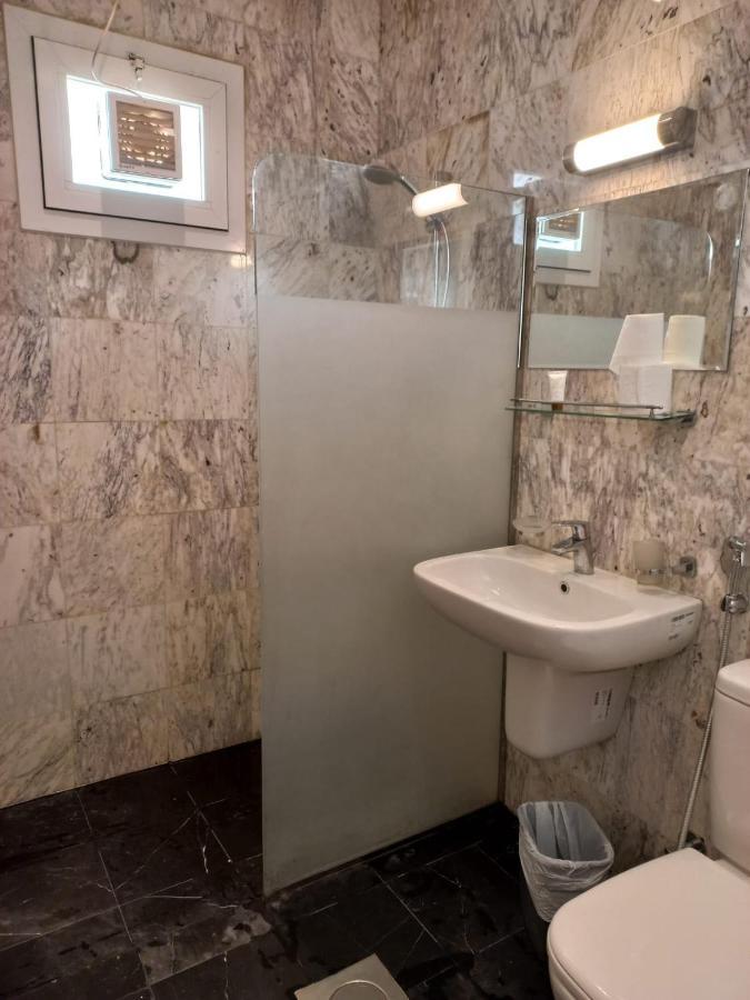 Hôtel Gulf Blue Waves أمواج الخليج الزرقاء à Koweït Extérieur photo