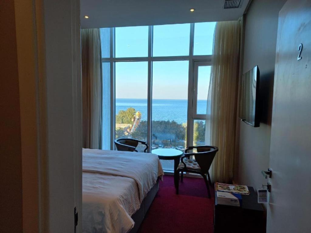 Hôtel Gulf Blue Waves أمواج الخليج الزرقاء à Koweït Extérieur photo