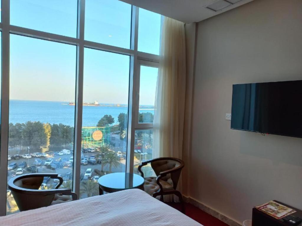 Hôtel Gulf Blue Waves أمواج الخليج الزرقاء à Koweït Extérieur photo