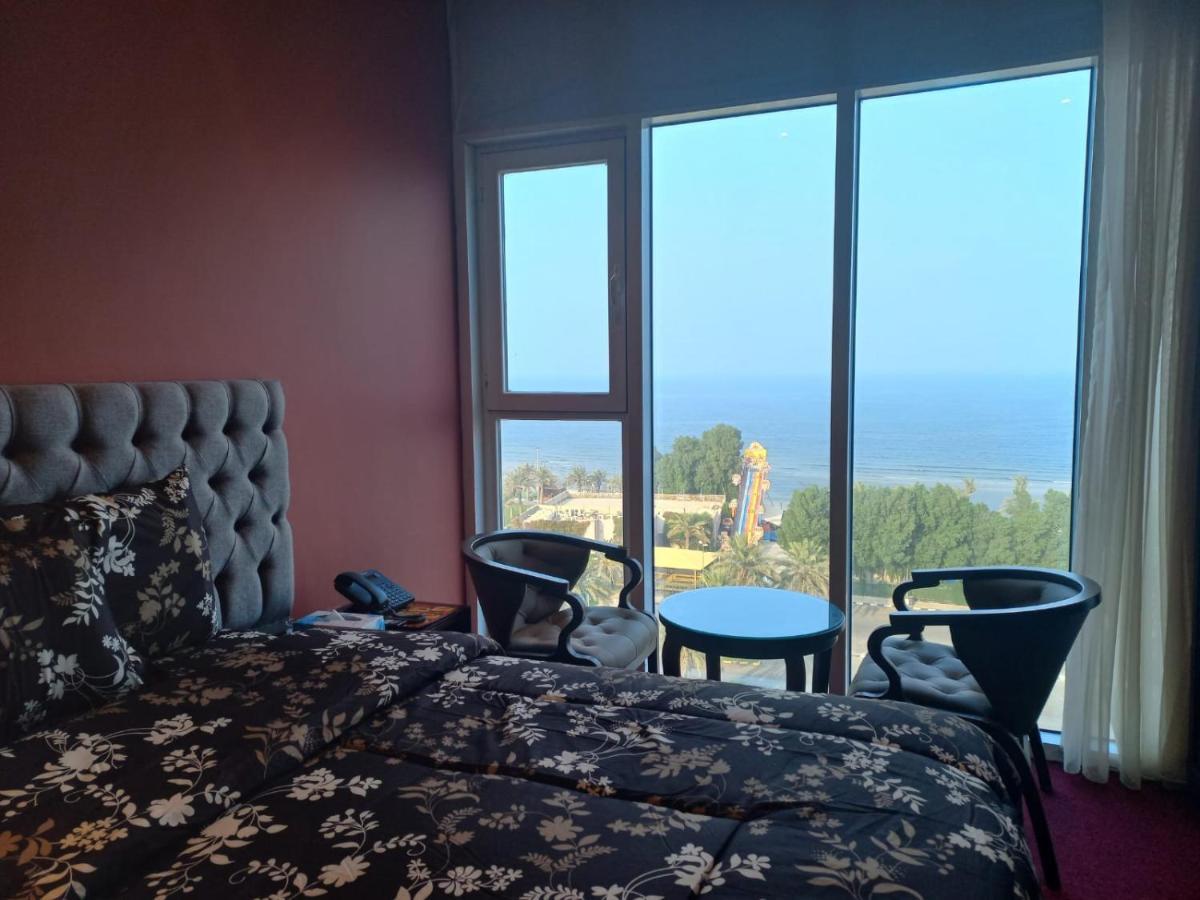 Hôtel Gulf Blue Waves أمواج الخليج الزرقاء à Koweït Extérieur photo